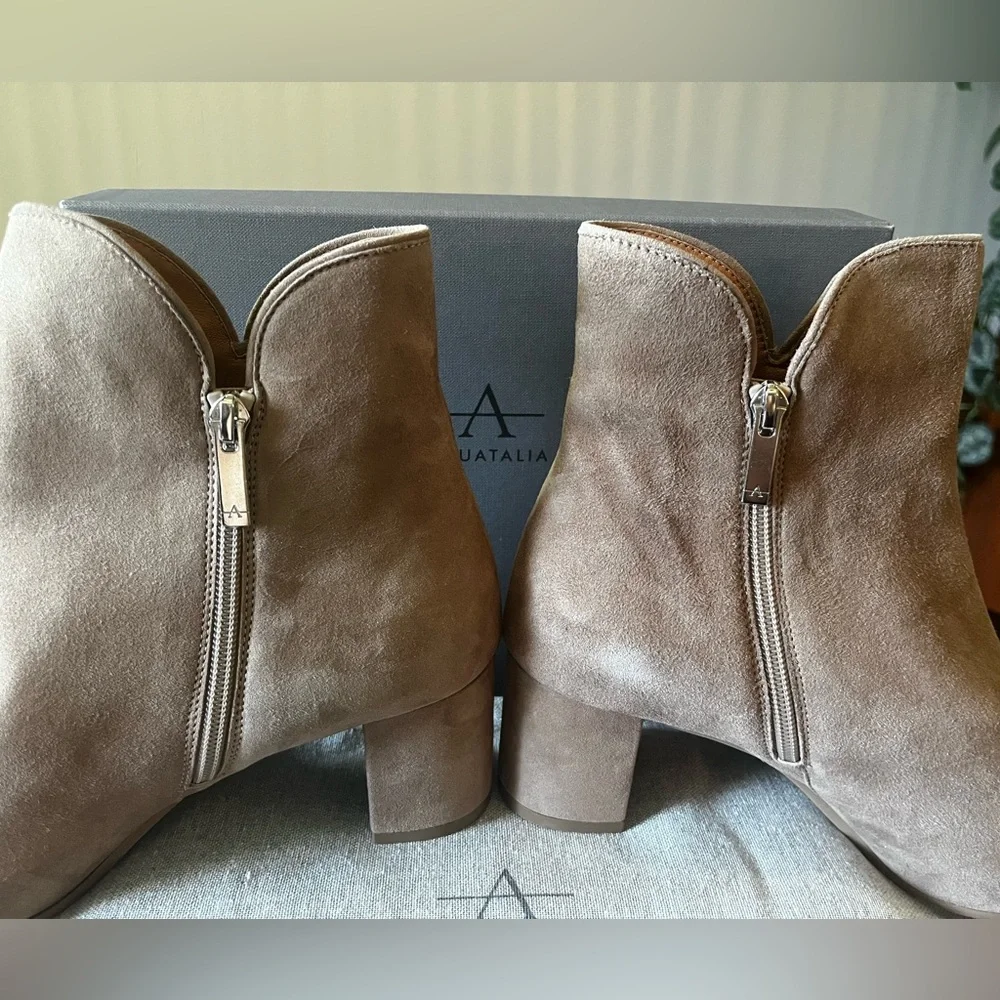 NWT Aquatalia Tan Suede Ankle Boots Kaylani in Original Box Women’s 12 / 42